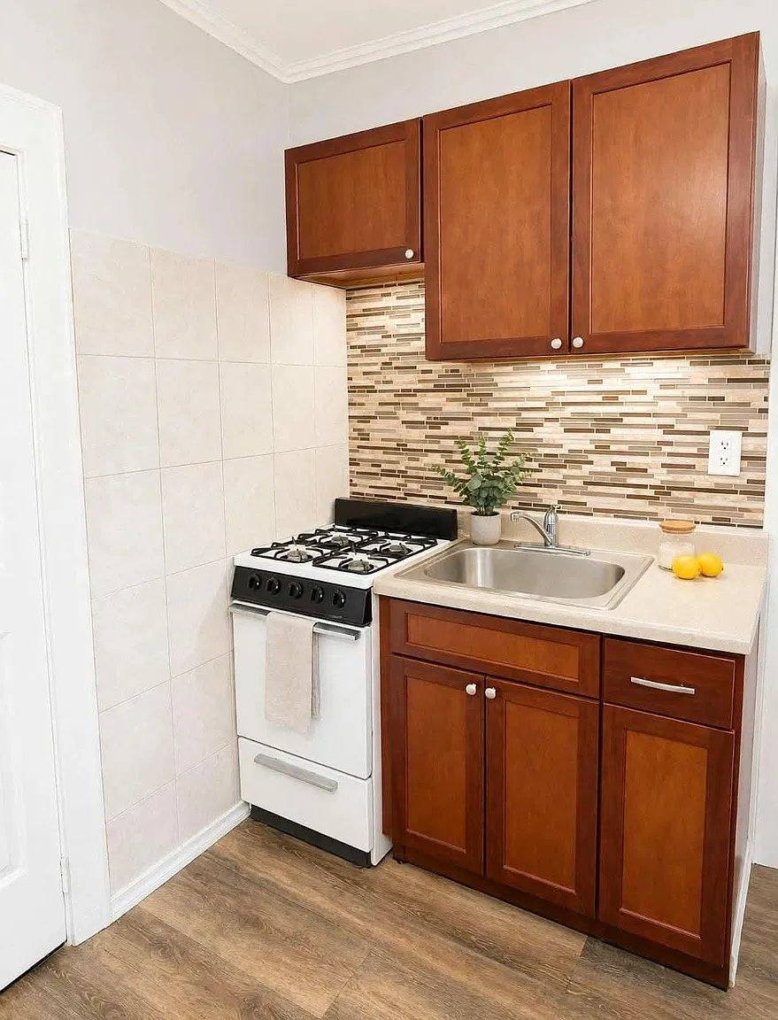 Apartment for rent at 115 Grafton Ave #1, Newark, NJ 07104