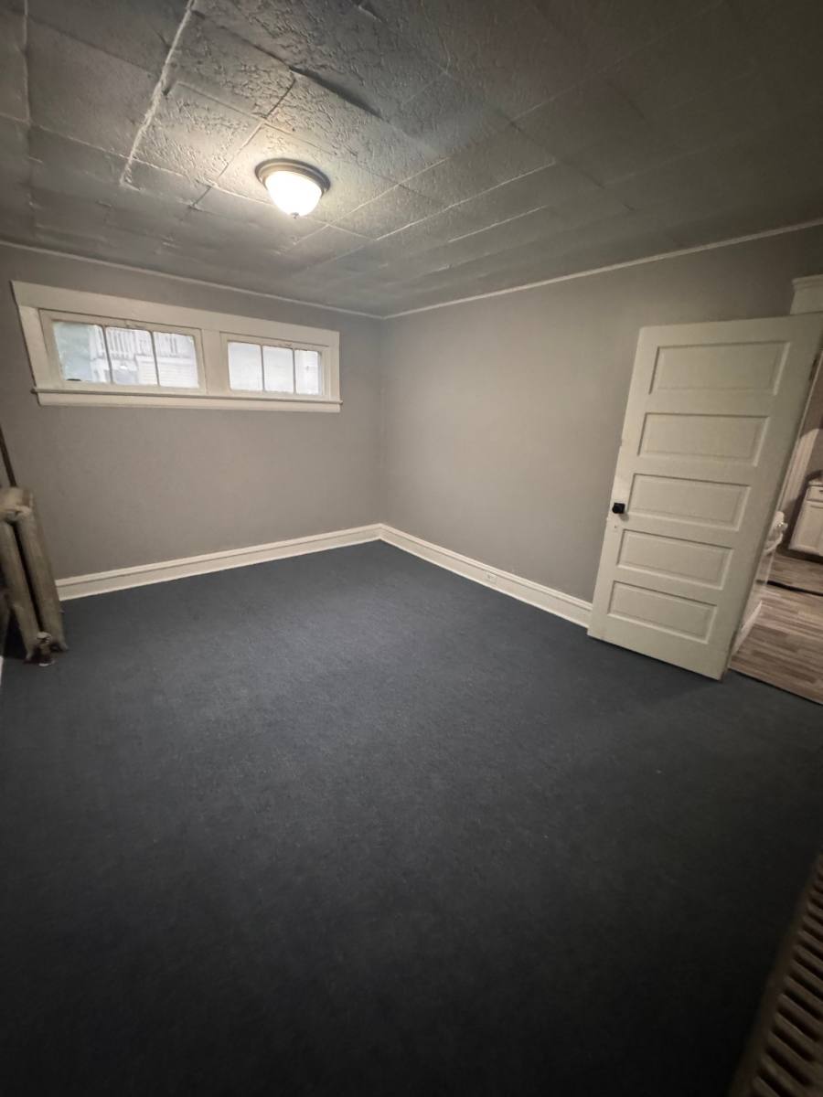 903 Ida Ave #1, Cleveland, OH 44103 - Apartment for Rent - Image 2