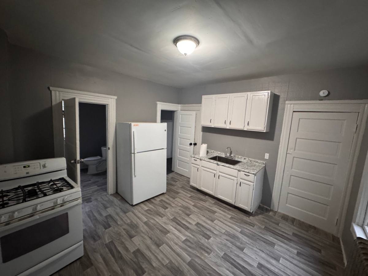 903 Ida Ave #1, Cleveland, OH 44103 - Apartment for Rent - Image 5