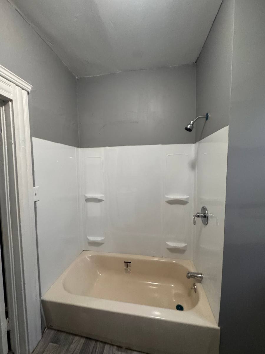 903 Ida Ave #1, Cleveland, OH 44103 - Apartment for Rent - Image 3