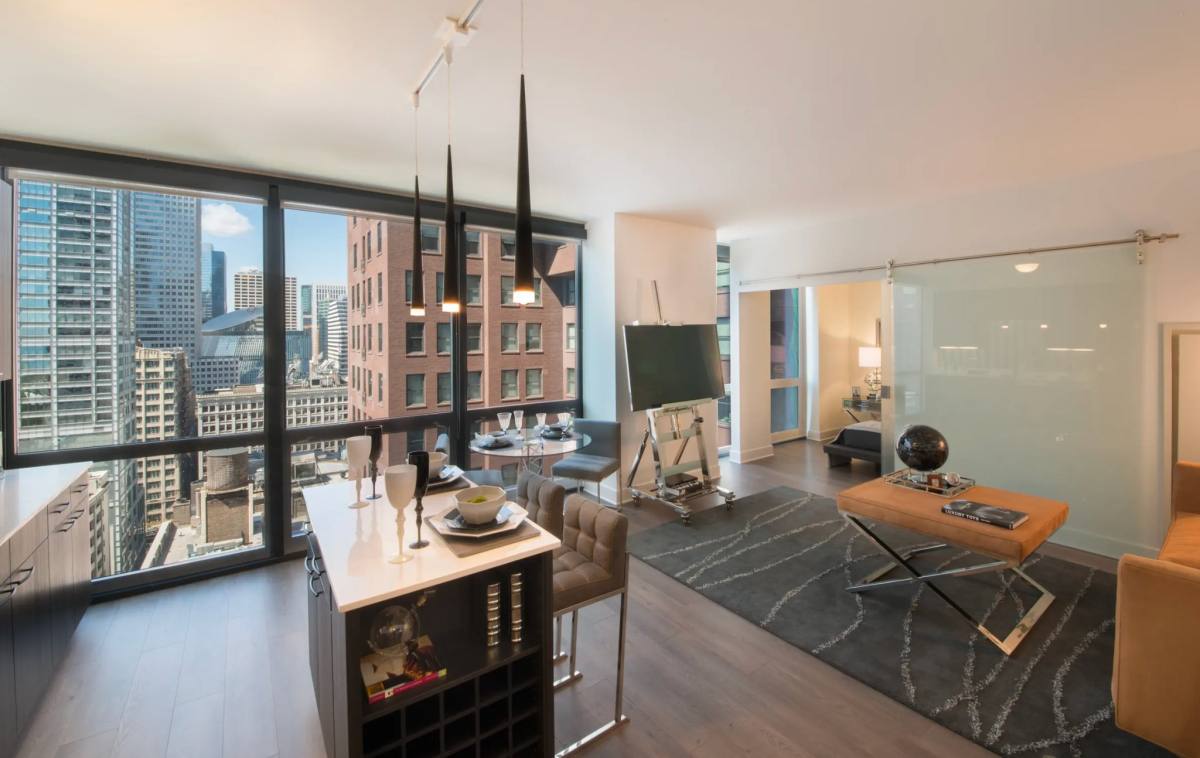 Apartment for rent at 77 E Lake St, Chicago, IL 60601