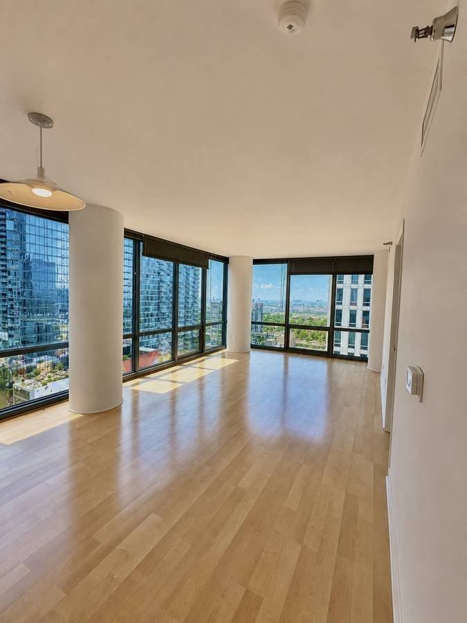 Apartment for rent at 1257 S Michigan Ave, Chicago, IL 60605