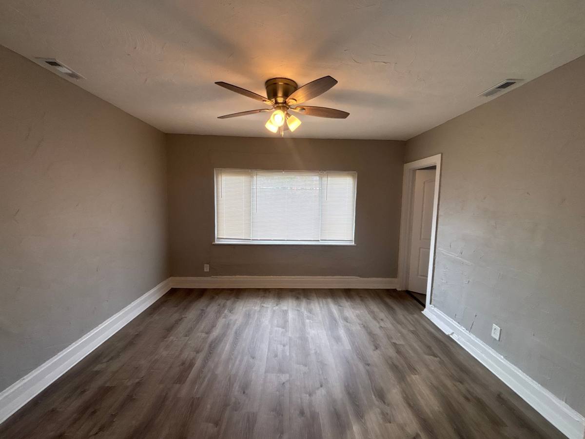 7321 S Kenwood Ave #1, Chicago, IL 60619 - Apartment for Rent - Image 4