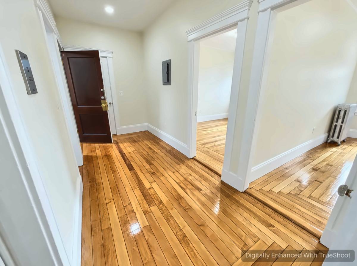 1822 Beacon St, Brookline, MA 02445 - Apartment for Rent - Image 3