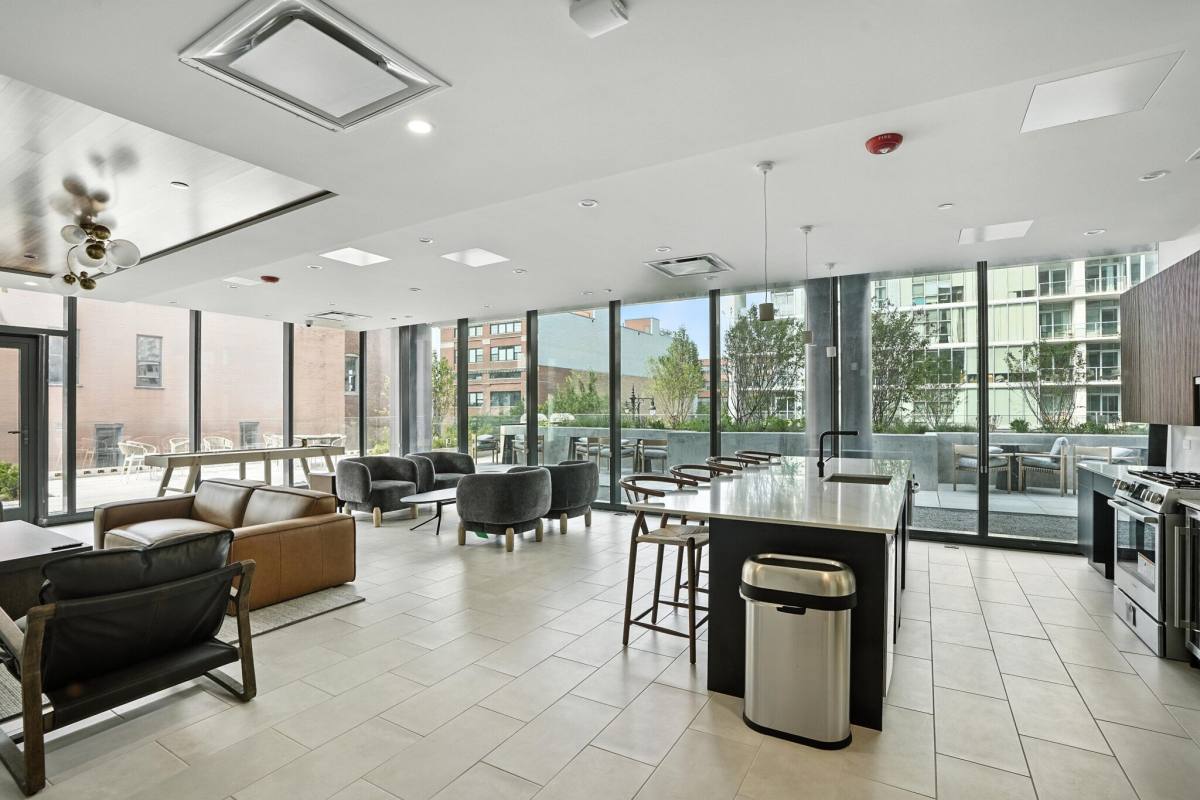 1711 S Wabash Ave #812, Chicago, IL 60616 - Apartment for Rent - Image 2