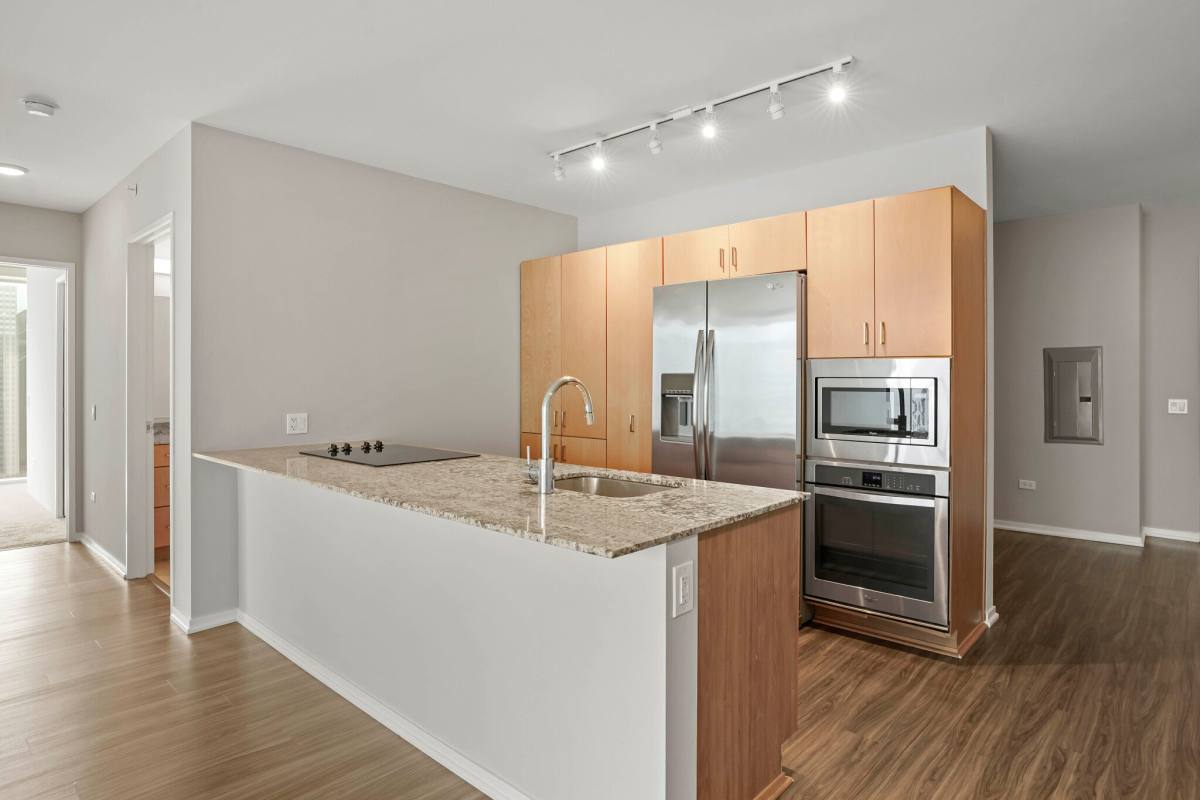445 N Michigan Ave #3705, Chicago, IL 60611 - Apartment for Rent - Image 2