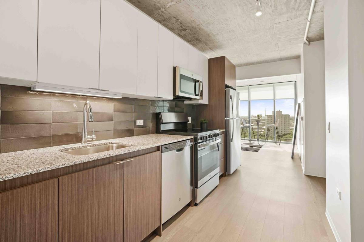 2209 S Wabash Ave #2203, Chicago, IL 60616 - Apartment for Rent - Image 1