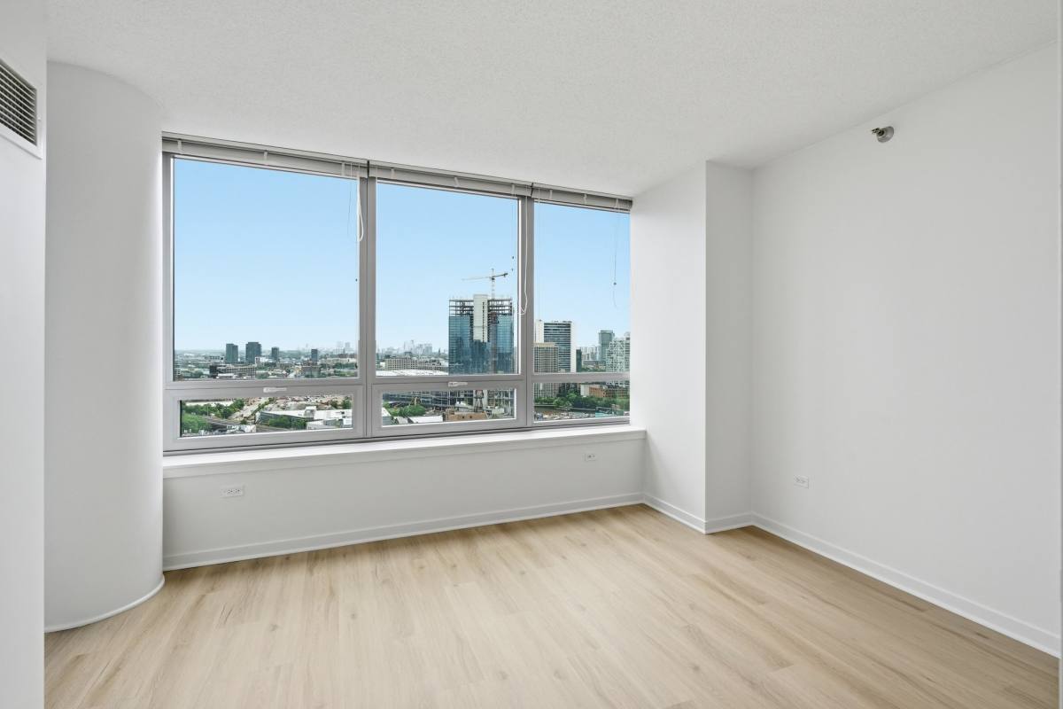 360 N Halsted, Chicago, IL 60654 - Apartment for Rent - Image 6