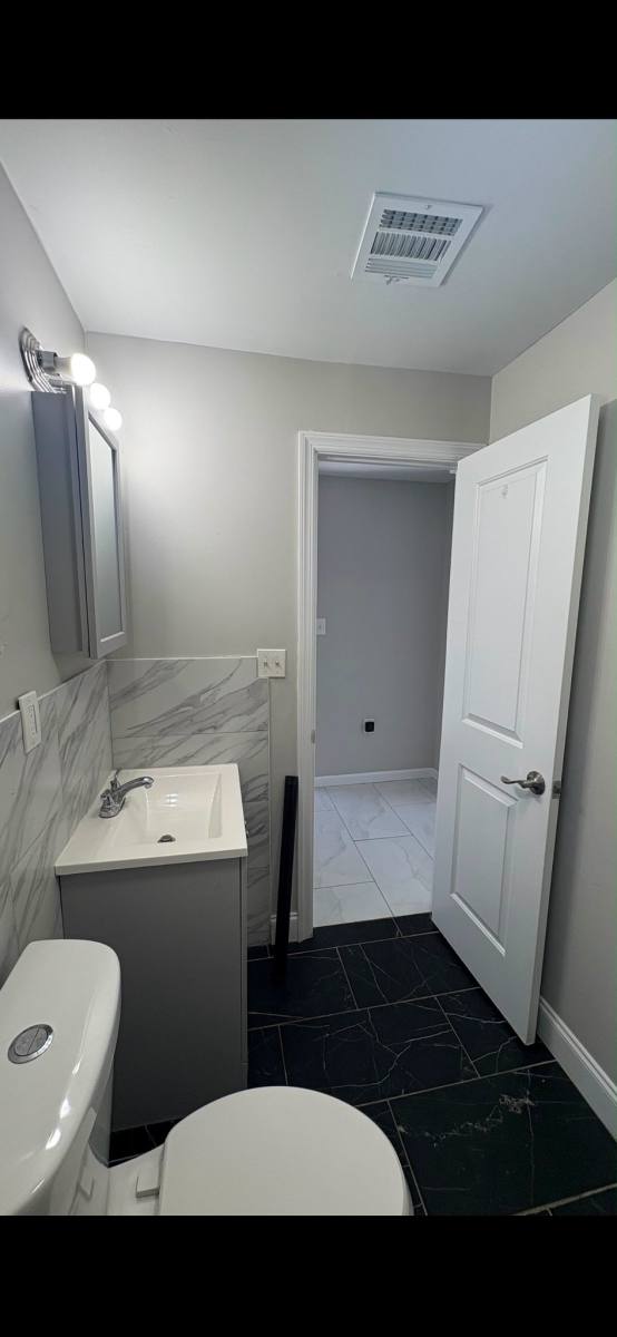Apartment for rent at 117 W End Ave #3, Newark, NJ 07106