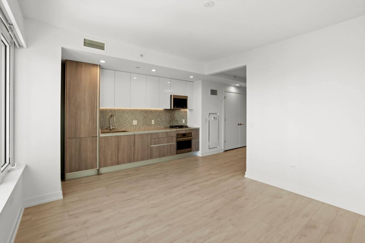 1059 N Orleans St #1411, Chicago, IL 60610 - Apartment for Rent - Image 10
