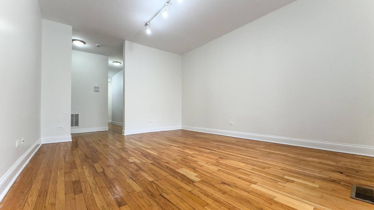 3216 W Argyle St #1, Chicago, IL 60625 - Apartment for Rent - Image 6