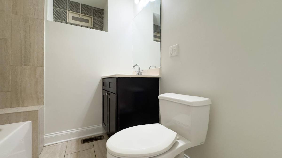 3216 W Argyle St #1, Chicago, IL 60625 - Apartment for Rent - Image 8