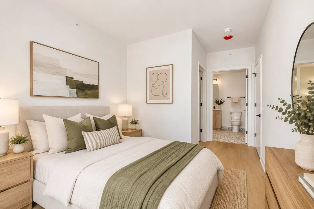 1209 W Grand, Chicago, IL 60642 - Apartment for Rent - Image 2