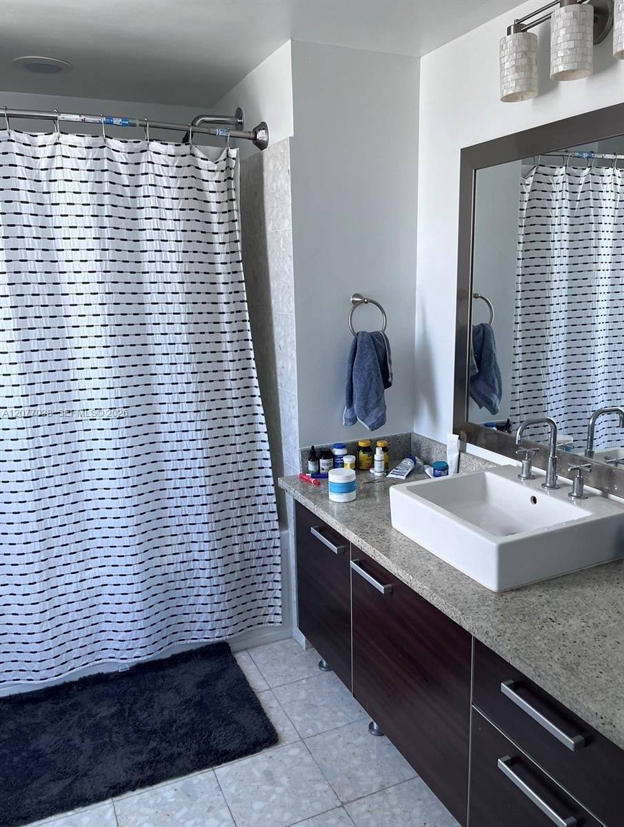 185 SW 7th St #3702, Miami, FL 33130 - Condo for Rent - Image 6
