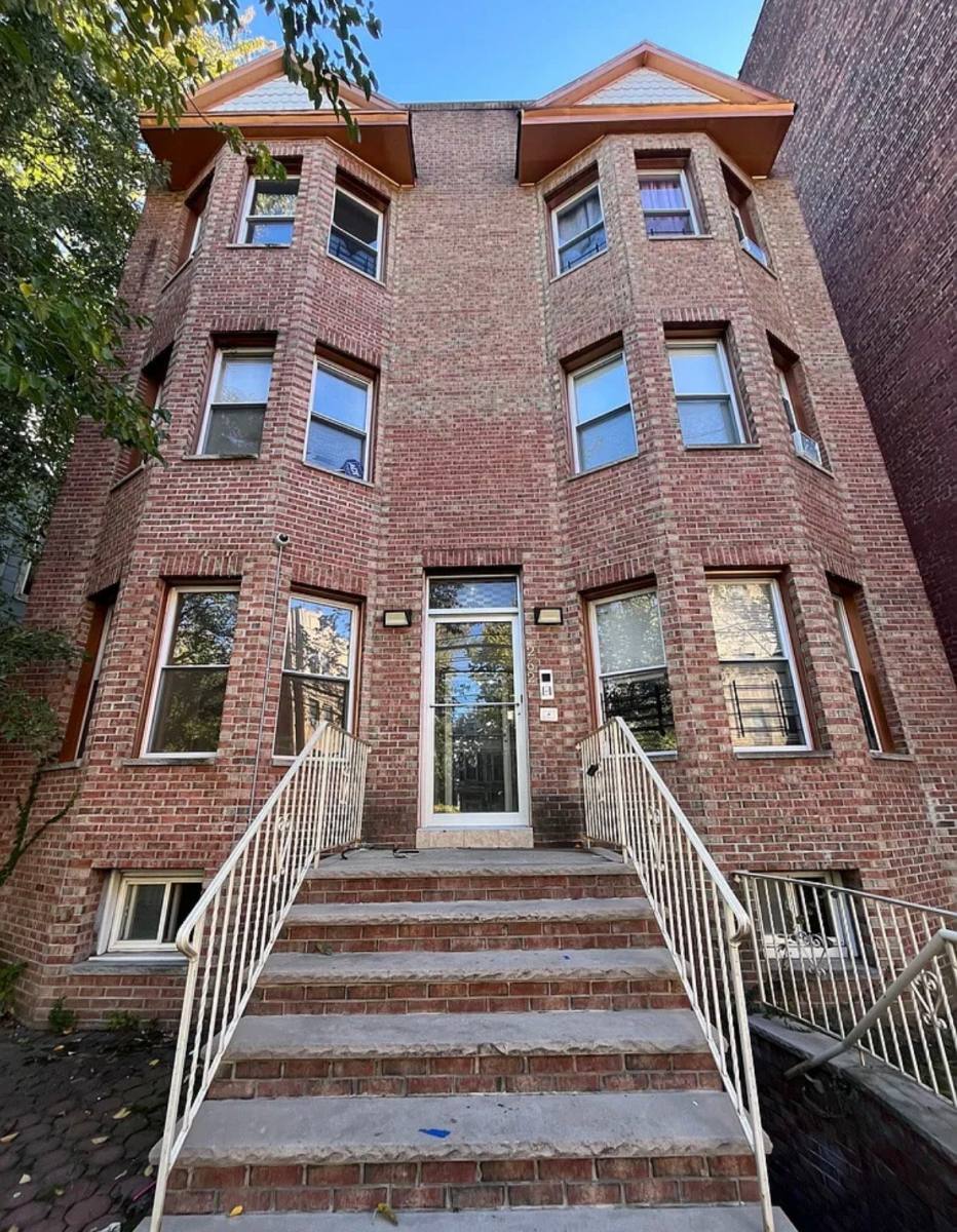 Apartment for rent at 262 Bergen Ave #1L, Jersey City, NJ 07305