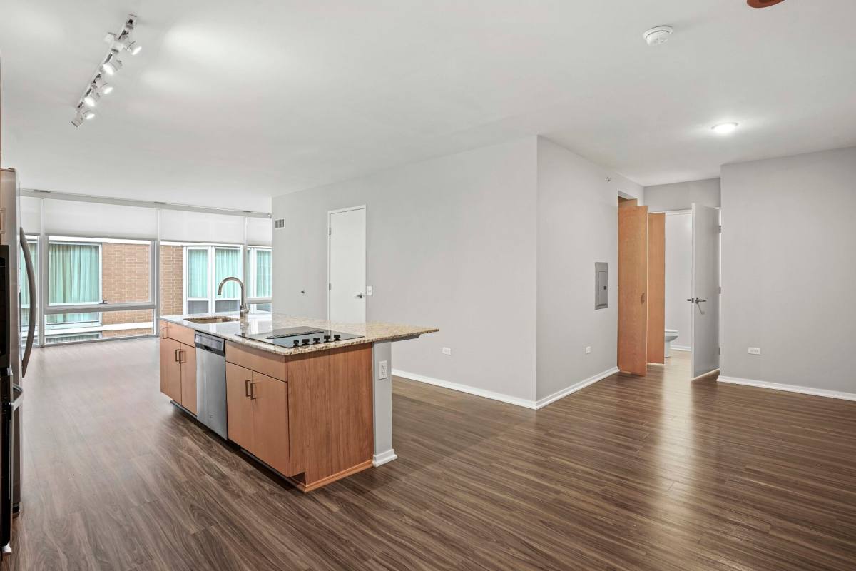 201 E Ontario St #1505, Chicago, IL 60611 - Apartment for Rent - Image 2