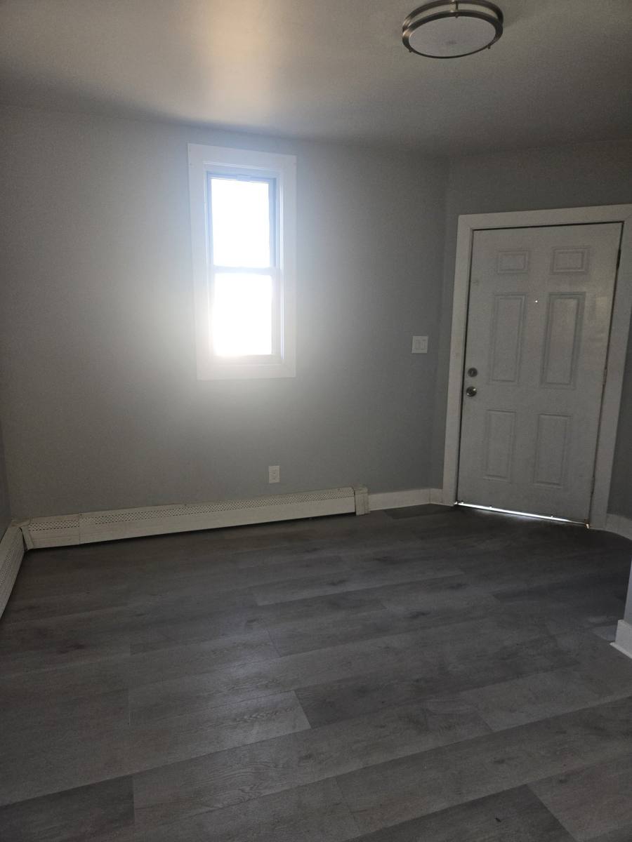 651 Barnum Ave, Bridgeport, CT 06608 - Apartment for Rent - Image 4
