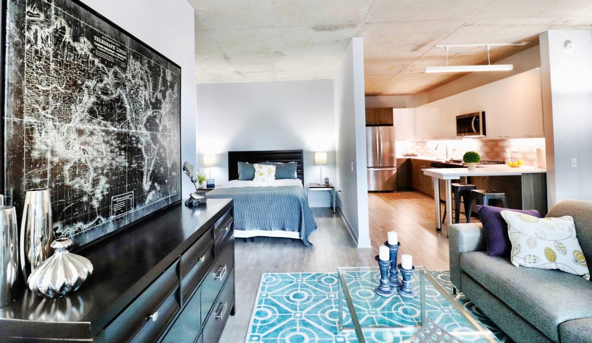 1052 W Waveland Ave #505, Chicago, IL 60613 - Apartment for Rent - Image 1