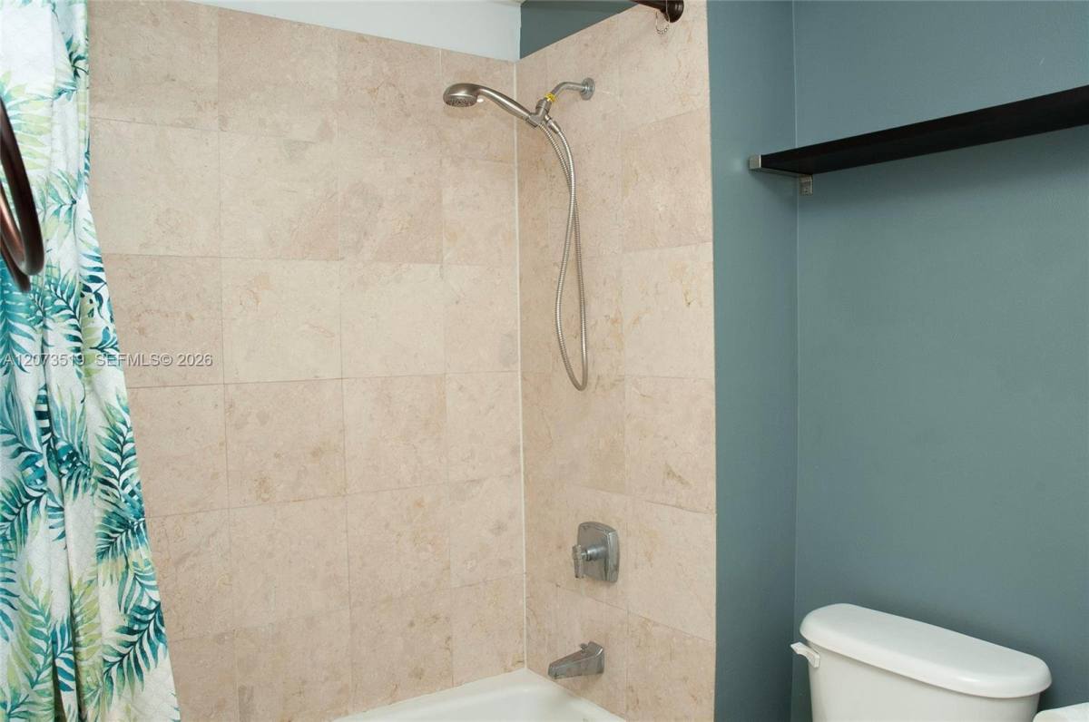 10 Aragon Ave #703, Coral Gables, FL 33134 - Condo for Rent - Image 2