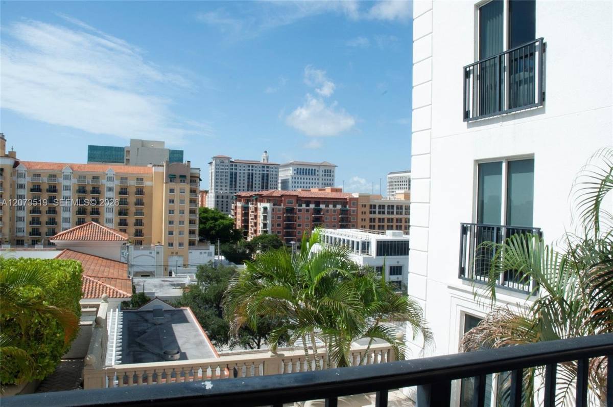 10 Aragon Ave #703, Coral Gables, FL 33134 - Condo for Rent - Image 4