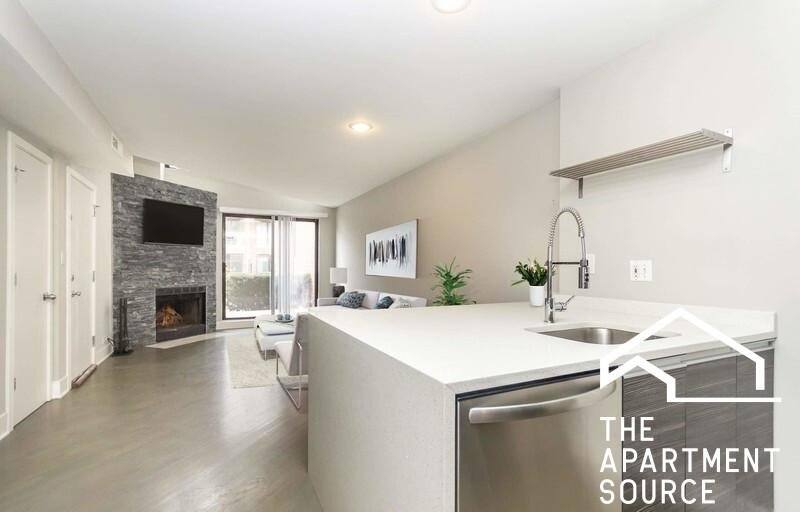 950 W Grace #202, Chicago, IL 60613 - Apartment for Rent