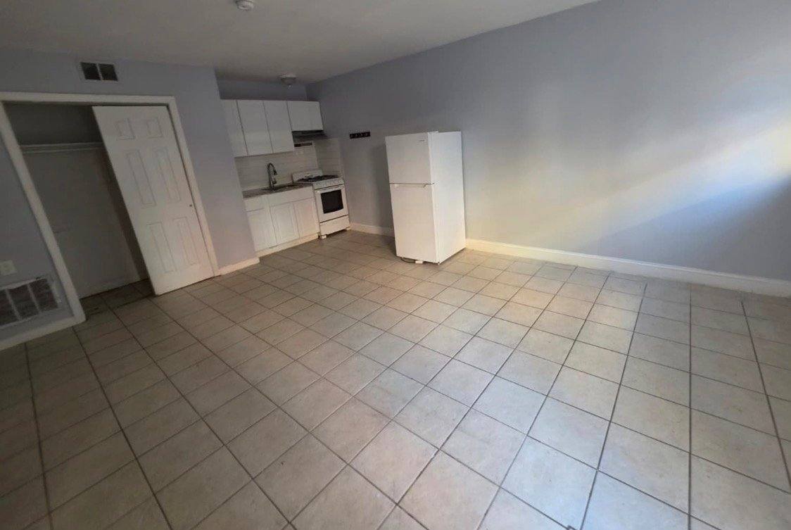 Apartment for rent at 143 N Walnut St #12, East Orange, NJ 07017