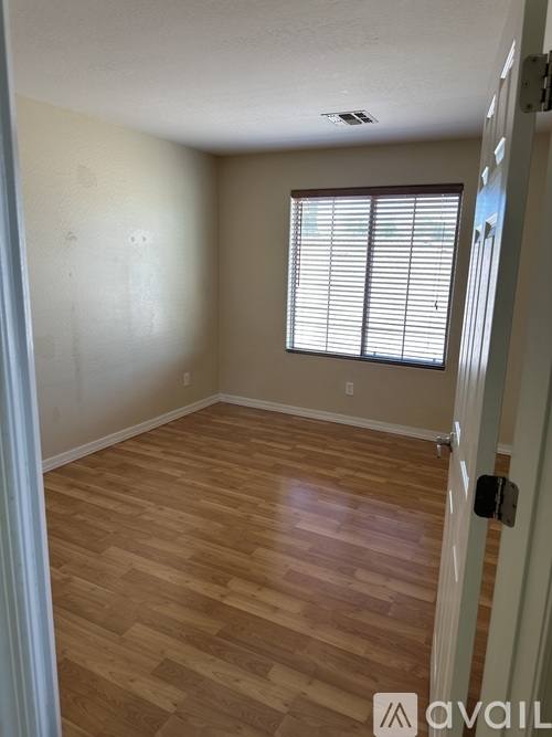 1054 S Fargo St, Chandler, AZ 85286 - House for Rent - Image 3