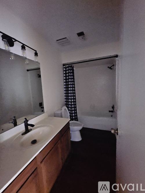 4944 Lions Gate Dr, Memphis, TN 38116 - House for Rent - Image 5