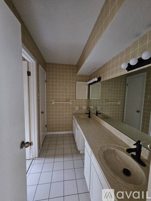 4944 Lions Gate Dr, Memphis, TN 38116 - House for Rent - Image 3