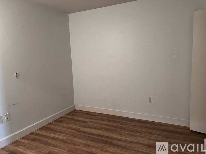 321 10th Ave S #707, Seattle, WA 98104 - Condo for Rent - Image 9