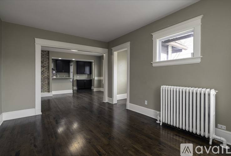 432 E Dover St, Upper Unit, Milwaukee, WI 53207 - Townhouse for Rent - Image 9