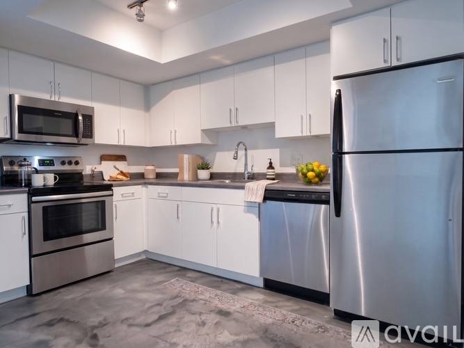 4117 N 15th Ave #202, Phoenix, AZ 85015 - Apartment for Rent - Image 3