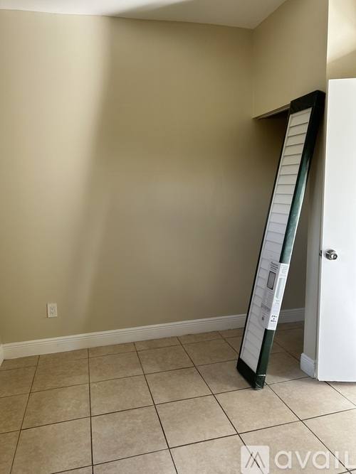 2513 NW 19th St #4, Fort Lauderdale, FL 33311 - Apartment for Rent