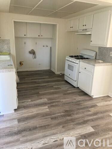 25981 Columbia St #B, Hemet, CA 92544 - Apartment for Rent - Image 2
