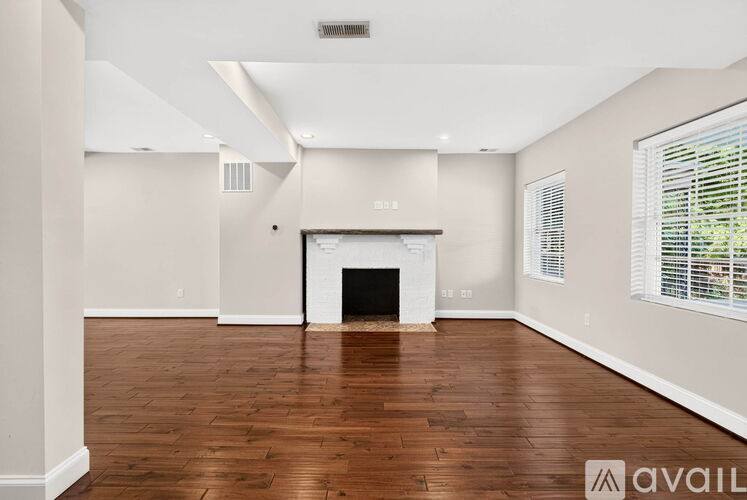 3802 Greenmount Ave, Baltimore, MD 21218 - House for Rent - Image 8