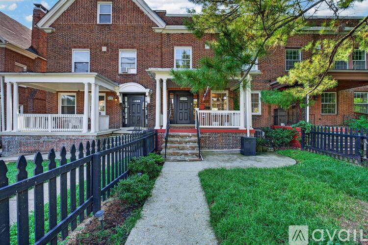 3802 Greenmount Ave, Baltimore, MD 21218 - House for Rent - Image 4