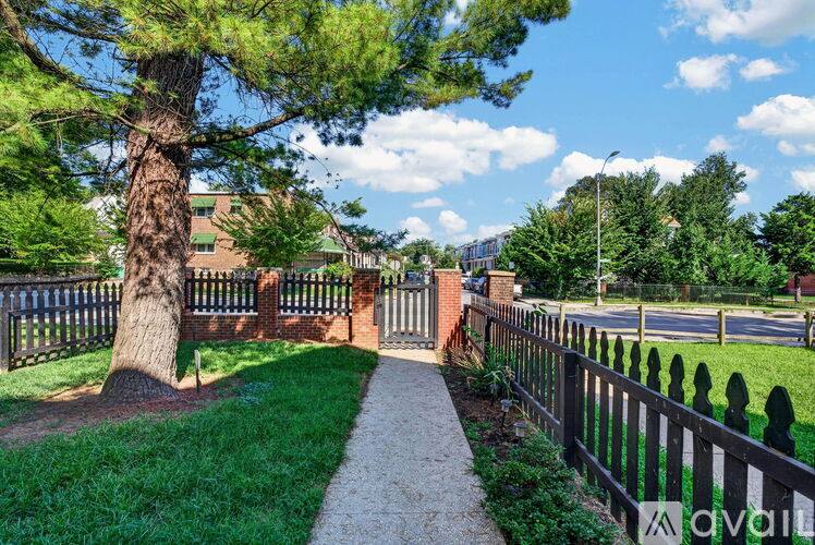 3802 Greenmount Ave, Baltimore, MD 21218 - House for Rent - Image 5