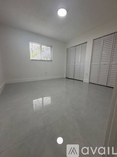 426 NE 166th St, Miami, FL 33162 - Townhouse for Rent - Image 8