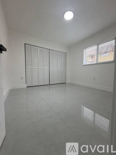 426 NE 166th St, Miami, FL 33162 - Townhouse for Rent - Image 7