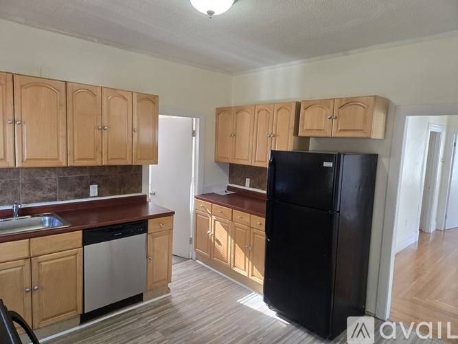 60 Oak St #2, Taunton, MA 02780 - Apartment for Rent - Image 8