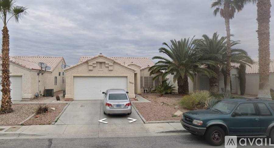 1528 Hollow Tree Dr, North Las Vegas, NV 89032 - House for Rent