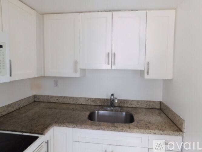 825 NE 6th St #3, Fort Lauderdale, FL 33304 - Apartment for Rent - Image 3