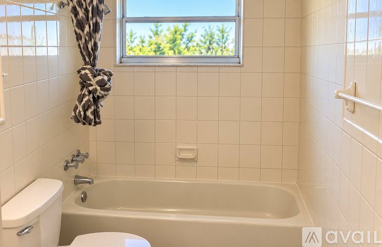 1629 NW N River Dr #505, Miami, FL 33125 - Apartment for Rent - Image 2
