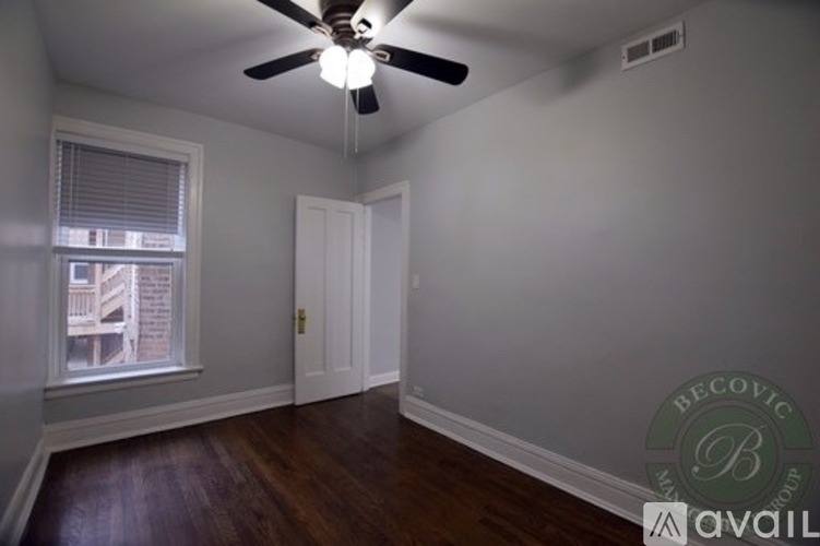 1106 W Glenlake Ave, 3rd Floor, Chicago, IL 60660 - Apartment for Rent - Image 6