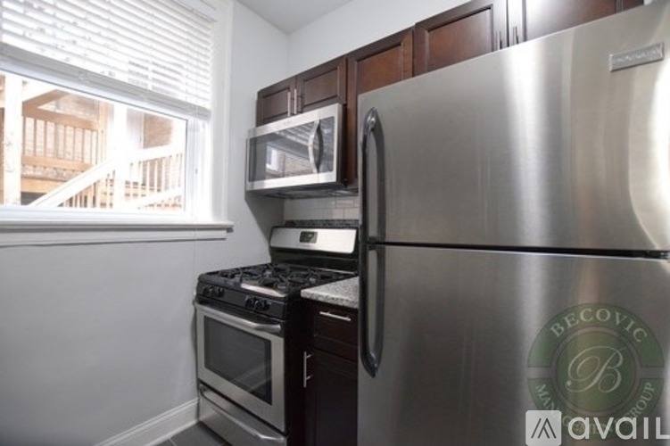 1106 W Glenlake Ave, 3rd Floor, Chicago, IL 60660 - Apartment for Rent - Image 5
