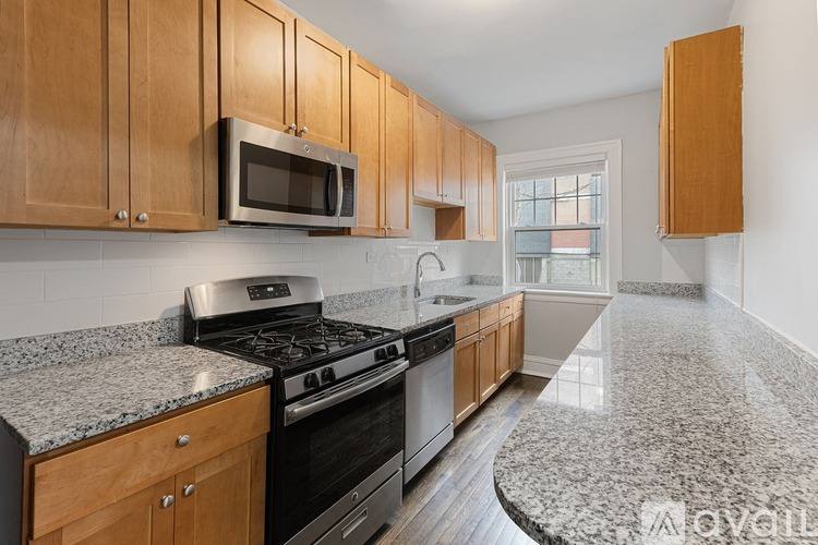 1100 W Glenlake Ave, 1st Floor, Chicago, IL 60660 - Apartment for Rent - Image 2