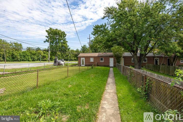 337 Stuart Ave, Downingtown, PA 19335 - Townhouse for Rent - Image 7