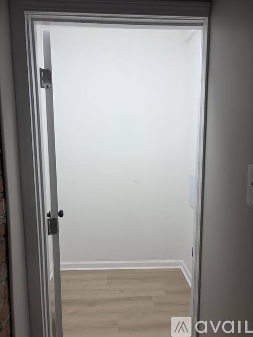 2993 Hogarth St #LL, Detroit, MI 48206 - Apartment for Rent - Image 3