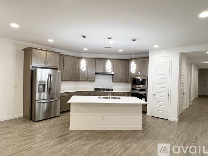 7846 W Staghorn Rd, Peoria, AZ 85383 - House for Rent - Image 4