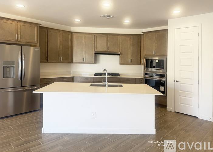 7846 W Staghorn Rd, Peoria, AZ 85383 - House for Rent - Image 3